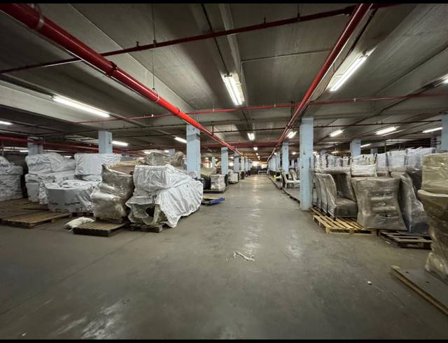 4,000M² WAREHOUSE TO LET IN INDUSTRIA